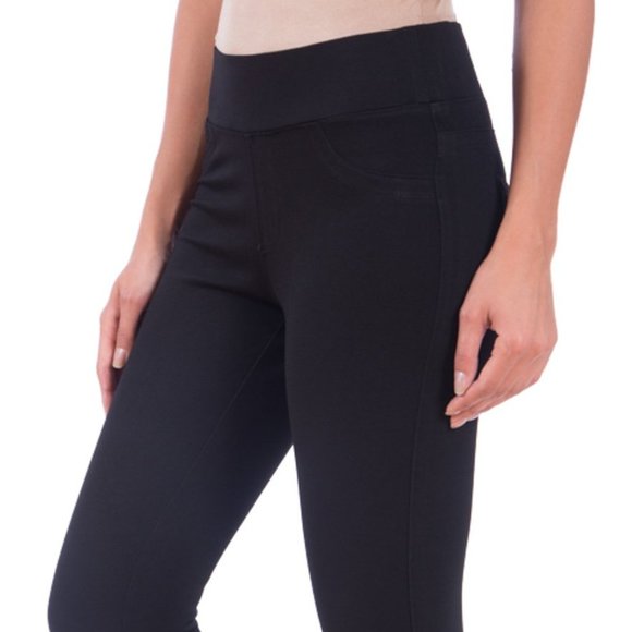 Lola Jeans Michelle Mid Rise Pull On Capri - Jersey Black - Picture 2 of 10